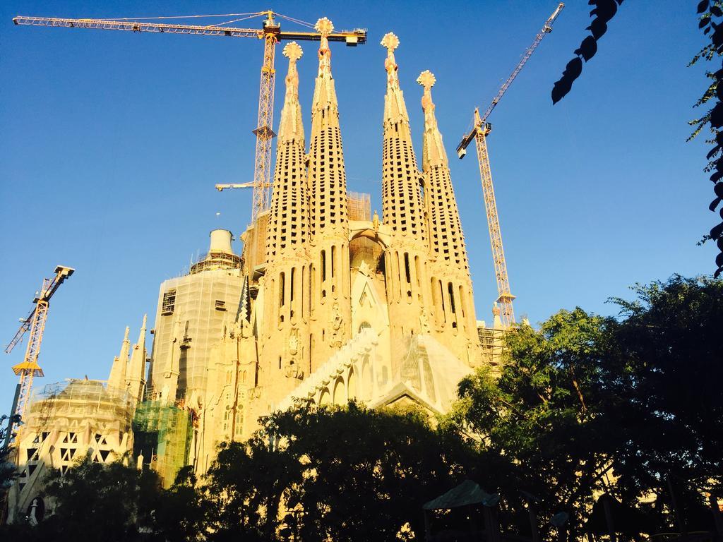 Apartments Barcelona Sagrada Oda fotoğraf