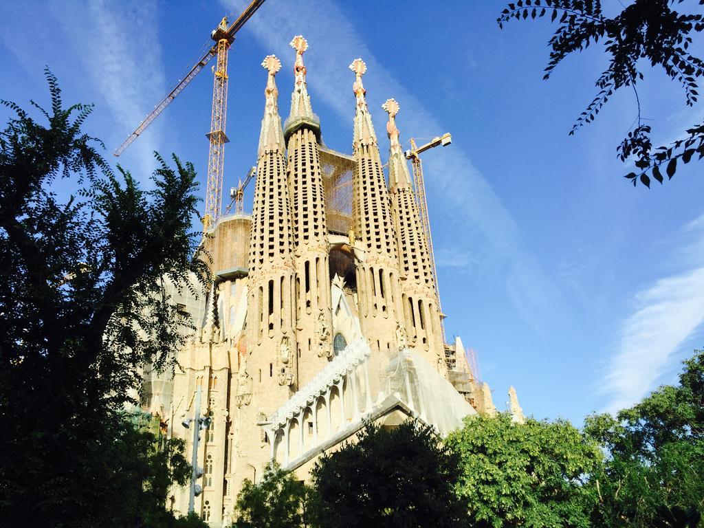 Apartments Barcelona Sagrada Dış mekan fotoğraf